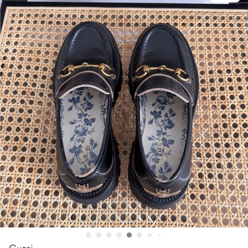 Gucci Black Lug Sole Loafers with Gold Horsebit - Picture 4 of 5